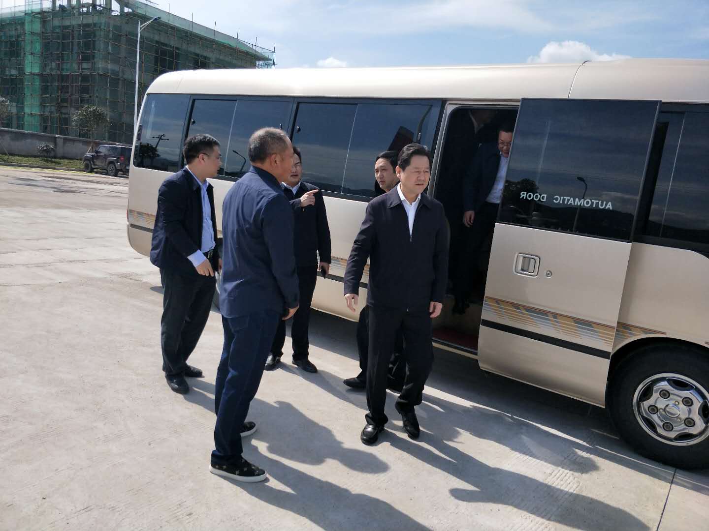 張家界市委書記、市人大常委會主任虢正貴來我公司視察調(diào)研工作